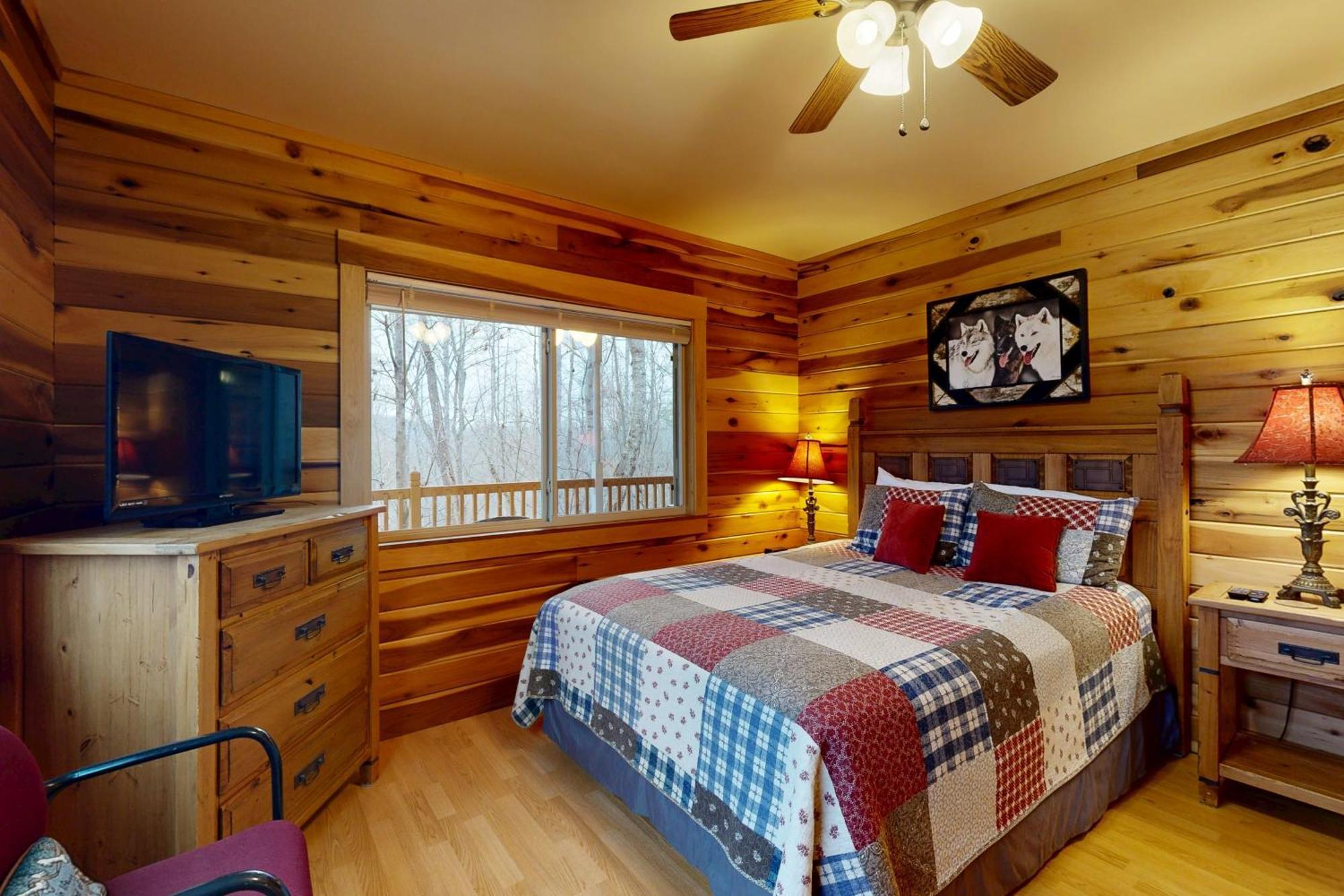 2 Bed 2 Bath Vacation Home In Whittier V エクステリア 写真
