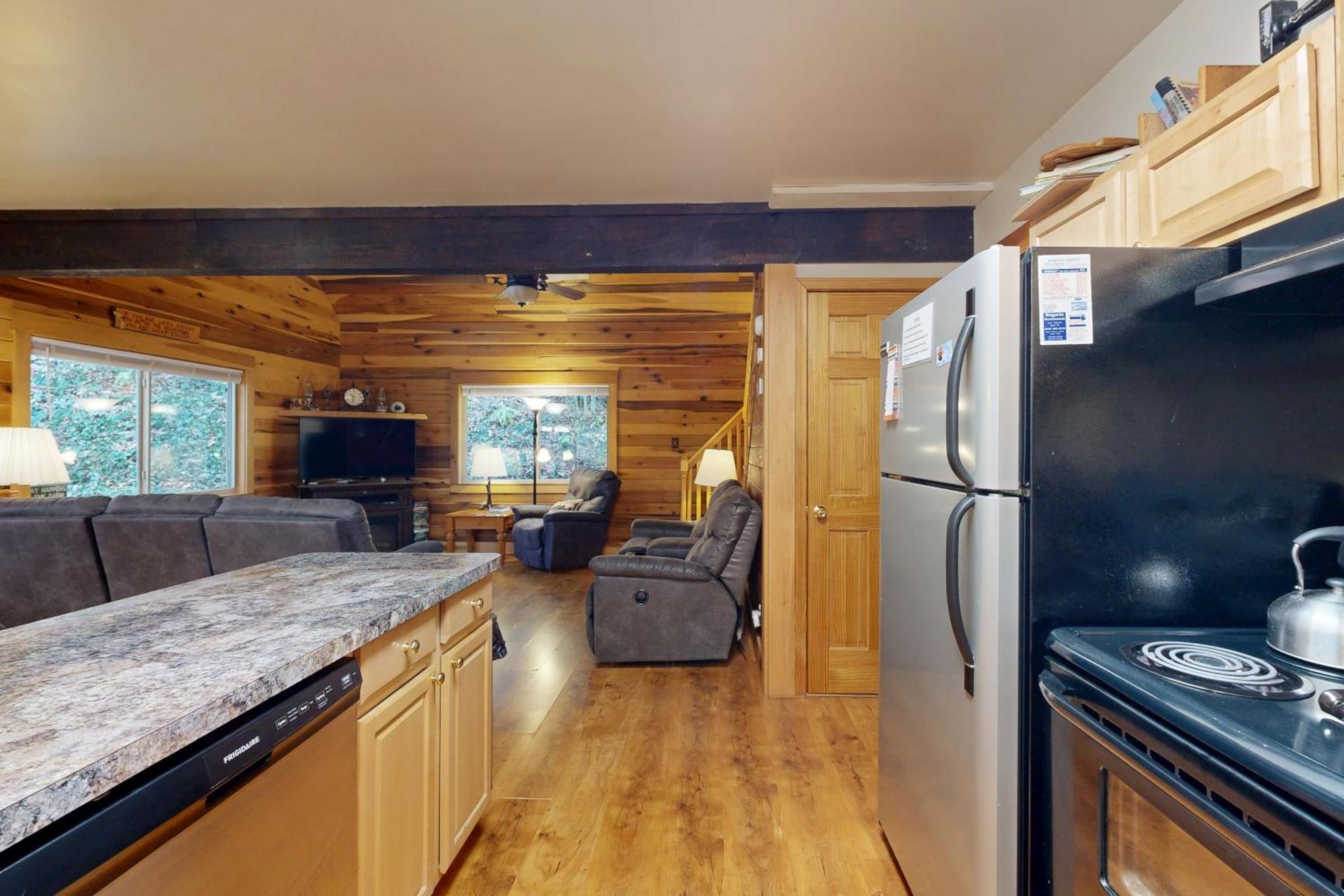 2 Bed 2 Bath Vacation Home In Whittier V エクステリア 写真